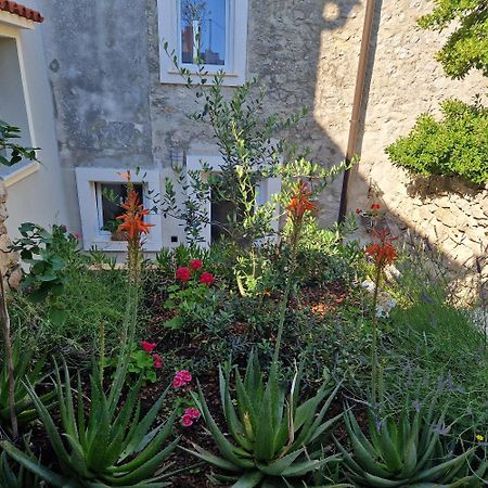 Castel Apartment Mali Losinj Luaran gambar