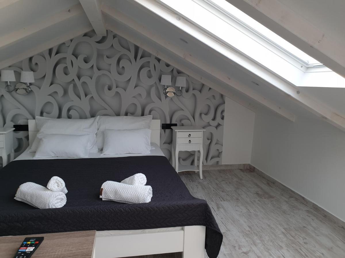 Castel Apartment Mali Losinj Luaran gambar